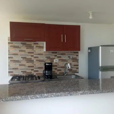Comodo Apartamento Cerca Al Mar Coveñas Exterior foto